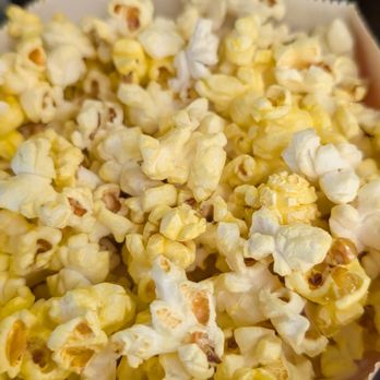 AMC Dublin Village 18 - Popcorn (regular size) - Cinema Near Me - Dublin, Ohio