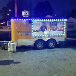 Aunt Mae's Fish Truck