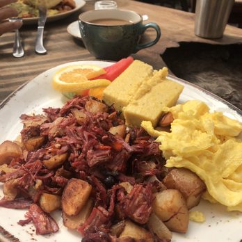 Drift Inn - Corned Beef hash, scrambled eggs and polenta with house coffee - New American Near Me - Yachats, Oregon