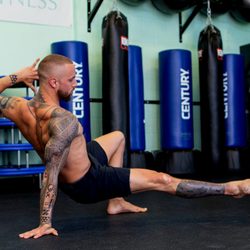 Eddy Newton Personal Training - Learn Animal Flow with Eddy