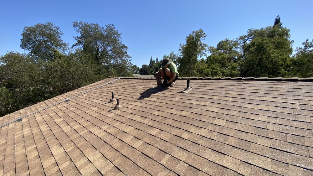 Slide of Tom Yancey Company