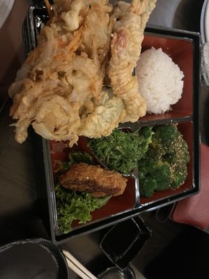 Saji-Ya by null