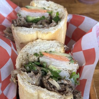 LES BA'GET - Beef belly baguette - Vietnamese Near Me - Houston, Texas