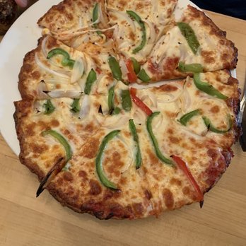 Jake Rooney's - Peppers onion pizza - American Near Me - Harwich Port, Massachusetts