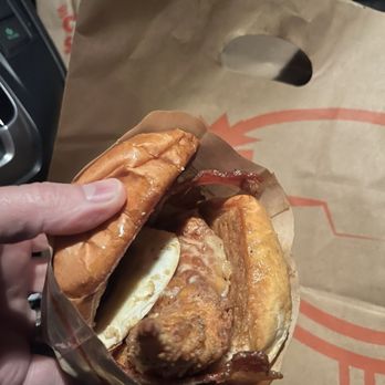 The Crack Shack - New American Near Me - Encinitas, California