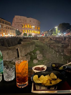 The Court Bar. Palazzo Manfredi by null