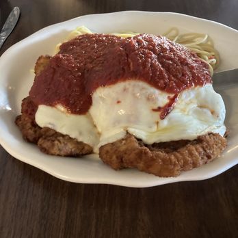 Key Colony Inn - Veal Parmigiana - Italian Near Me - Key Colony Beach, Florida Key Colony Inn - Veal Parmigiana - Italian Near Me - Key Colony Beach, Florida