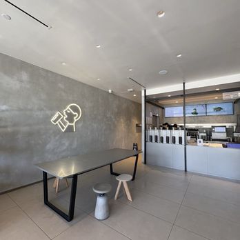 Hey Tea - Interior - Bubble Tea Near Me - Irvine, California Hey Tea - Interior - Bubble Tea Near Me - Irvine, California