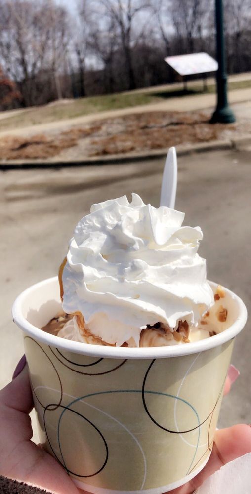 RICH & CREAMY 10 Photos & 25 Reviews 920 N Broadway St, Joliet