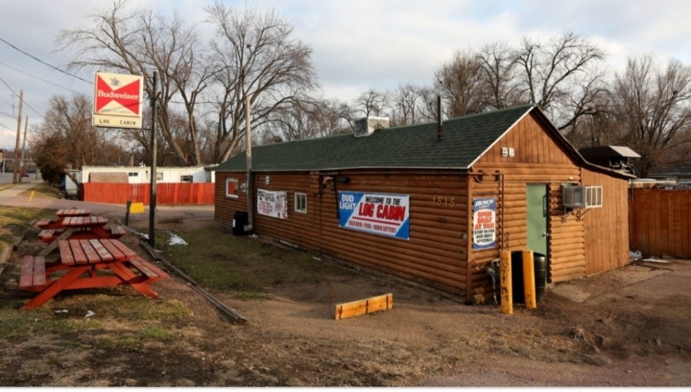 THE LOG CABIN Updated July 2024 22 Photos 1515 W Burnside St