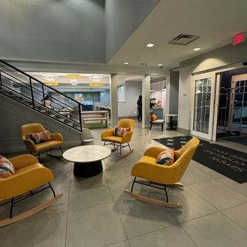 Spark by Hilton Orlando Universal Blvd - lobby - Hotels Near Me - Orlando, Florida Spark by Hilton Orlando Universal Blvd - lobby - Hotels Near Me - Orlando, Florida