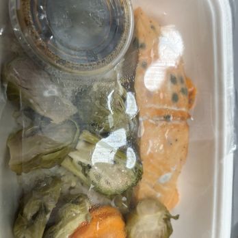 Cook Unity - Mold on food - Food Delivery Services Near Me Cook Unity - Mold on food - Food Delivery Services Near Me