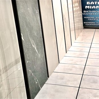 Bath Miami - Modern porcelain tiles - Kitchen & Bath Near Me - Miami, Florida Bath Miami - Modern porcelain tiles - Kitchen & Bath Near Me - Miami, Florida