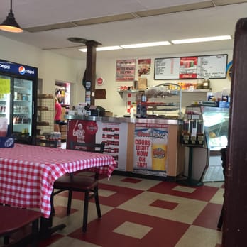 Quatman Cafe - Counter service - Burgers Near Me - Mason, Ohio
