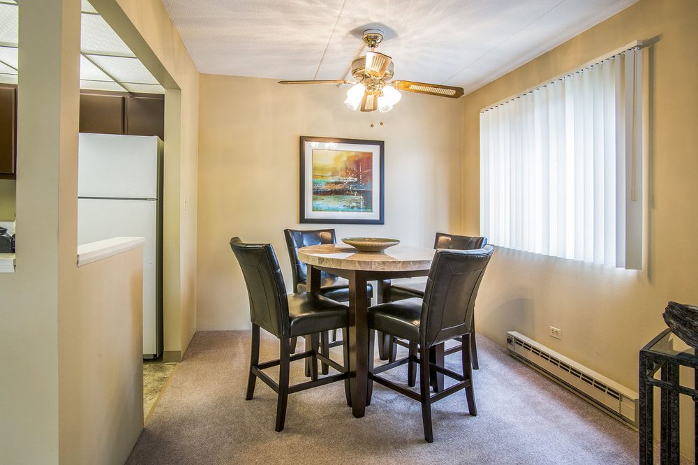 YORK BROOK APARTMENTS Updated August 2024 62 Photos & 15 Reviews