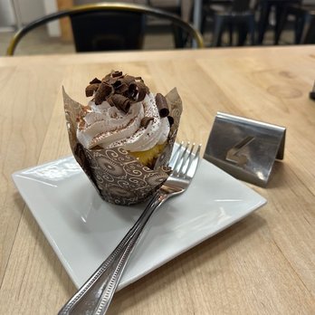 Ludger's Bavarian Cakery - Bakeries Near Me - Tulsa, Oklahoma