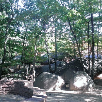 Elephant Rocks State Park - Parks Near Me - Belleview, Missouri