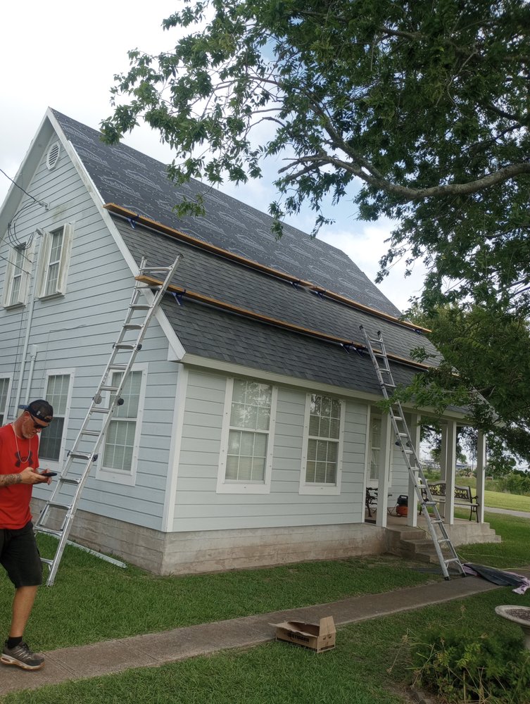 Slide of Lion Roofing