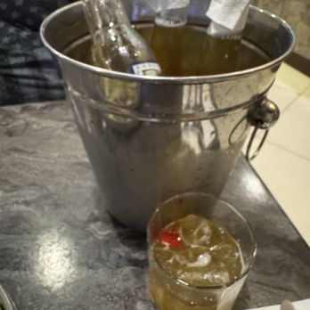 Epic Restaurant - Happy hour! - Malay, AKL Epic Restaurant - Happy hour! - Malay, AKL