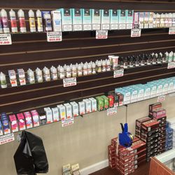 Rock N Roll It Smoke & Vape Shop - Katy