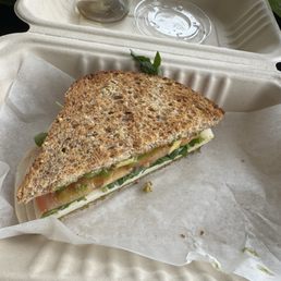 Turkey pesto sandwich Turkey pesto sandwich