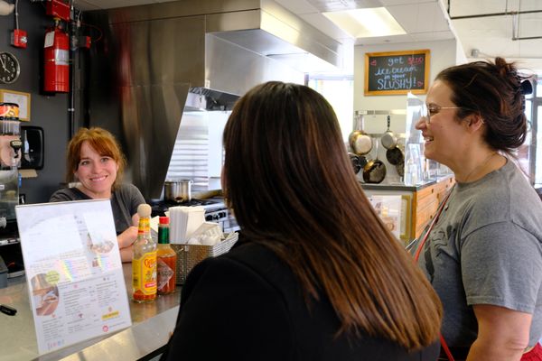 Luisa's Artisanal Street Food by null
