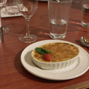 Del Ray Cafe - Classic Creme Brûlée - French Near Me - Alexandria, Virginia
