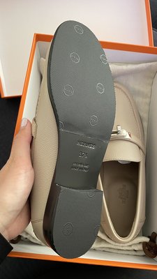 Grand Shoe Services by null