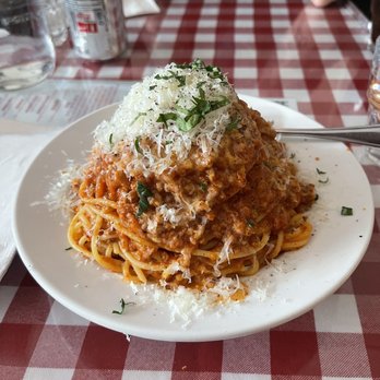 Sugo - Spaghetti - Italian Near Me - Toronto, Ontario