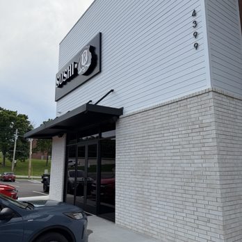 Sushi by “R” - Sushi Bars Near Me - Osage Beach, Missouri