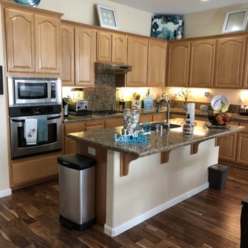 Julie's Sparkle And Shine - Sparkly kitchen - Home Cleaning Near Me Julie's Sparkle And Shine - Sparkly kitchen - Home Cleaning Near Me