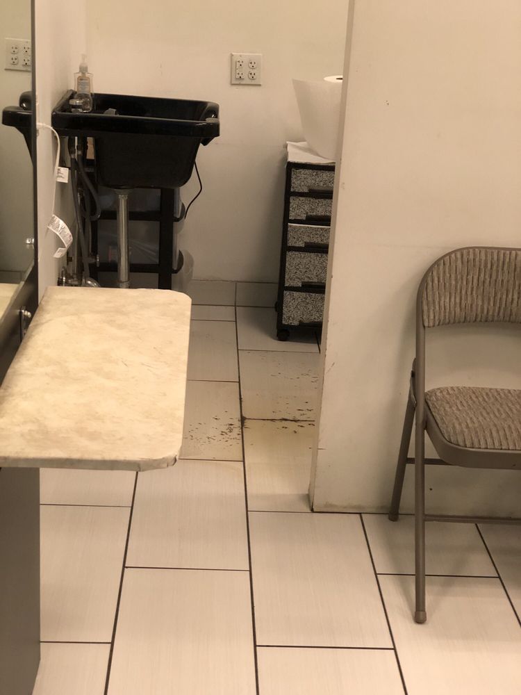 Slide of Ron's Flofree Sewer & Drain Cleaning