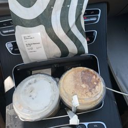 Starbucks - Ready for the day