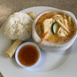 Thai Garden Cafe - Red Curry with Tofu.