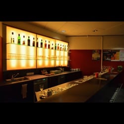 Podium Bar