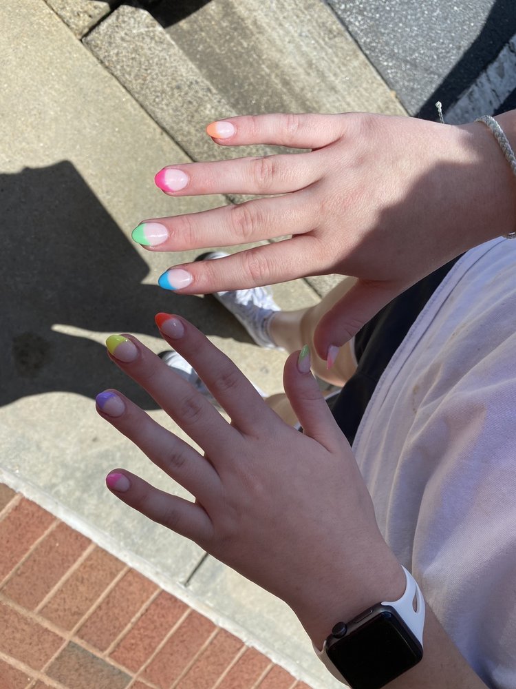 TOWNE LAKE NAILS Updated July 2024 91 Photos & 23 Reviews 2295