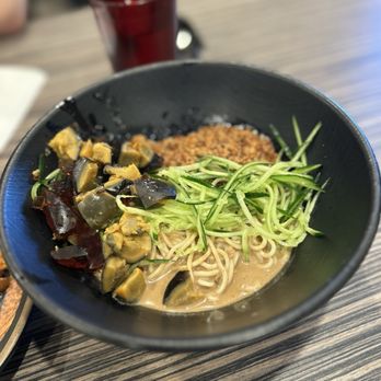 Inshou Dim Dim Noodle - Century egg minced pork sesame noodle - Taiwanese Near Me - San Mateo, California Inshou Dim Dim Noodle - Century egg minced pork sesame noodle - Taiwanese Near Me - San Mateo, California