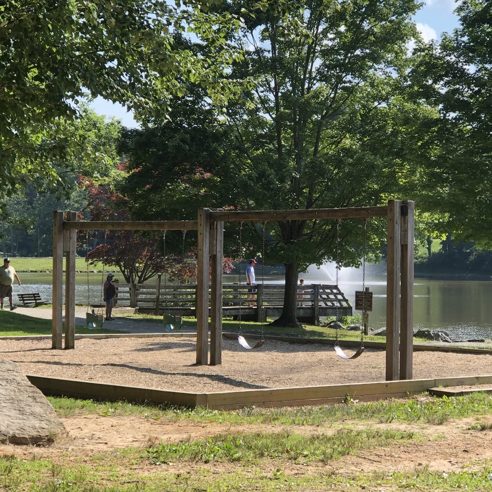 Lake Tomahawk Park - Parks Near Me - Black Mountain, North Carolina Lake Tomahawk Park - Parks Near Me - Black Mountain, North Carolina