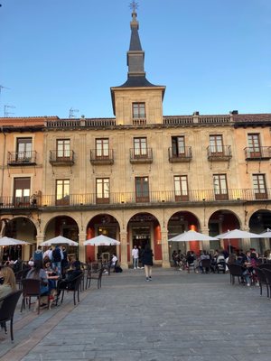 Hotel NH Collection León Plaza Mayor by null