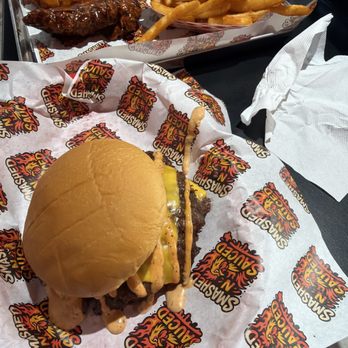 Smashed N Sauced - Burger and tenders - Fast Food Near Me - Austin, Texas Smashed N Sauced - Burger and tenders - Fast Food Near Me - Austin, Texas