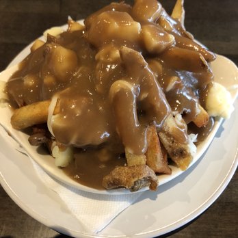 Maple Bacon Restaurant - Mini poutine - American Near Me - Plano, Texas Maple Bacon Restaurant - Mini poutine - American Near Me - Plano, Texas