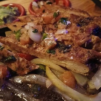 Mesita - Chicken FAJITAS - Mexican Near Me - Rockville Centre, New York