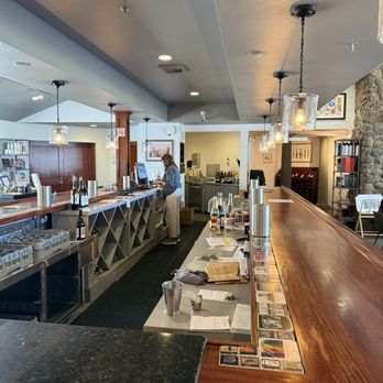Imagery Estate Winery - Indoor bar - Wineries Near Me - Glen Ellen, California