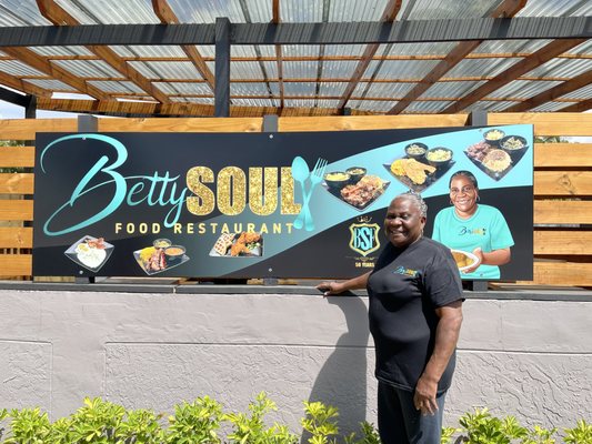 Betty's Soul Food Restaurant by null