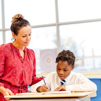Lycée Louis Pasteur - English is taught beginning in Kindergarten until Grade 12. For hours of instruction, visit lycee.ca. - Language Schools Near Me - Calgary, Alberta