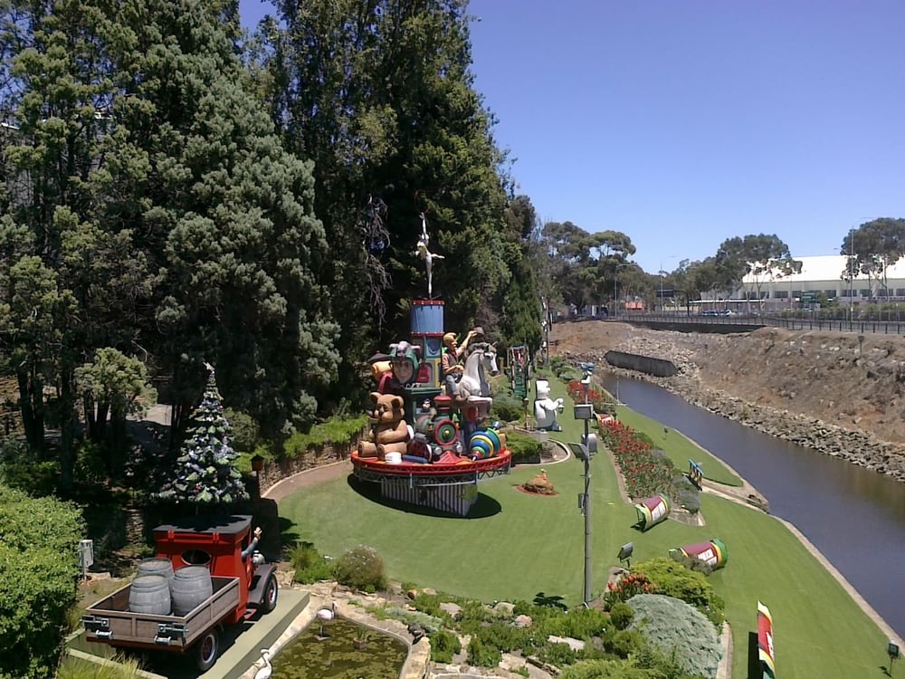 WEST END BREWERY CHRISTMAS LIGHTS Updated Jun 2024 14 Photos