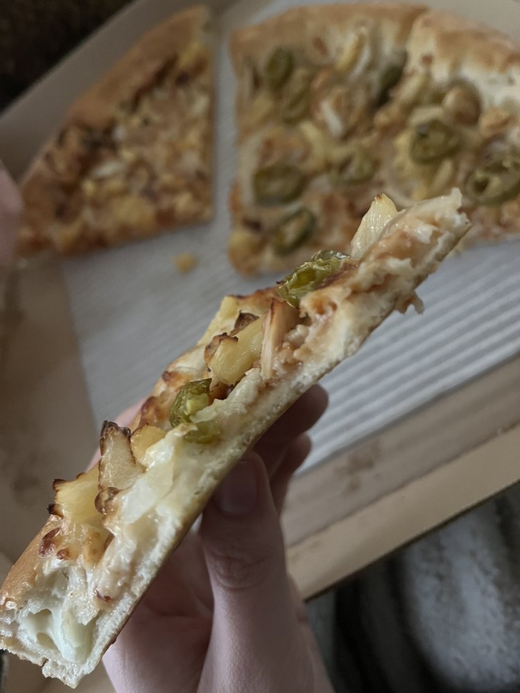 PIZZA HUT Updated October 2024 28 Photos & 50 Reviews 32095