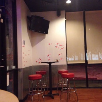 Pink's Pizza - TV in here - Pizza Near Me - Houston, Texas Pink's Pizza - TV in here - Pizza Near Me - Houston, Texas