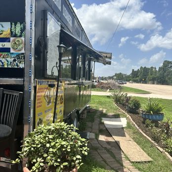 Mimia’s Pupusas - Best Food truck - Food Trucks Near Me - Houston, Texas Mimia’s Pupusas - Best Food truck - Food Trucks Near Me - Houston, Texas