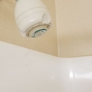 Comfort Inn - Long hair sticking out of shower head - Hotels Near Me - Great Falls, Montana